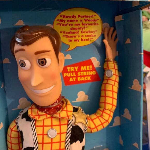 Thinkway Toys Original 1995/96 Toy Story Pull String Woody Still New in His Box - Picture 6 of 12